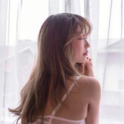 Kurokawa｜ Hắc Xuyên - Cô gái của năm 2 041