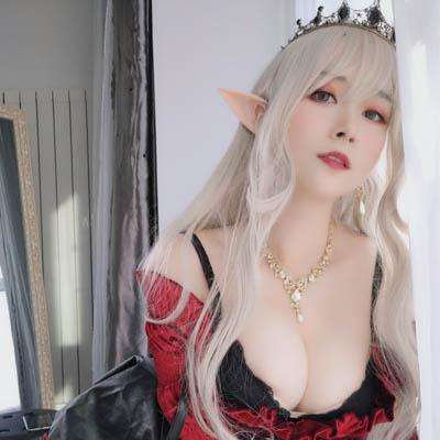 Baiyin81｜ Bạch Ngân 81 - Hấp Huyết Quỷ Hoàng Gia 10