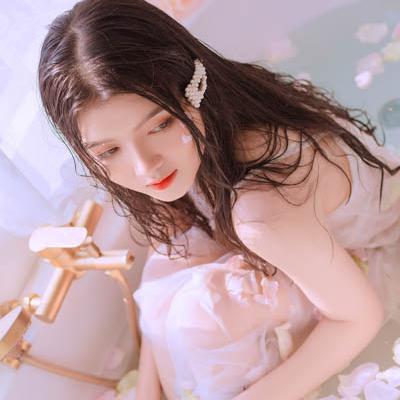 Nguyễn Quỳnh Như - Nàng Tiên của hoa 06