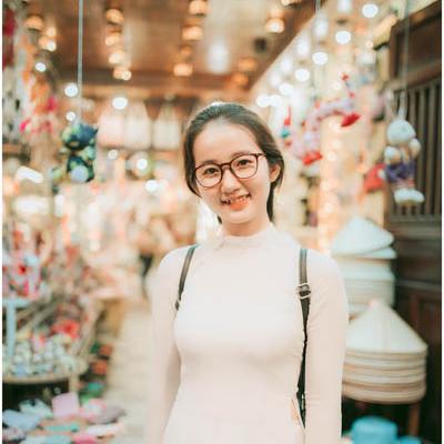 Võ Xuân Châu - Áo Dài ở Hội An 03