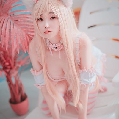 BamBi – Angel de Rosa 07