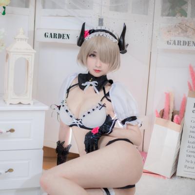 Rita Rossweisse 03
